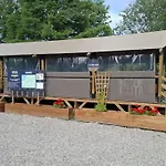 Mobil Confortable Avec Terrasse Pour 6 Personnes - Api-1-52-1584 * Long